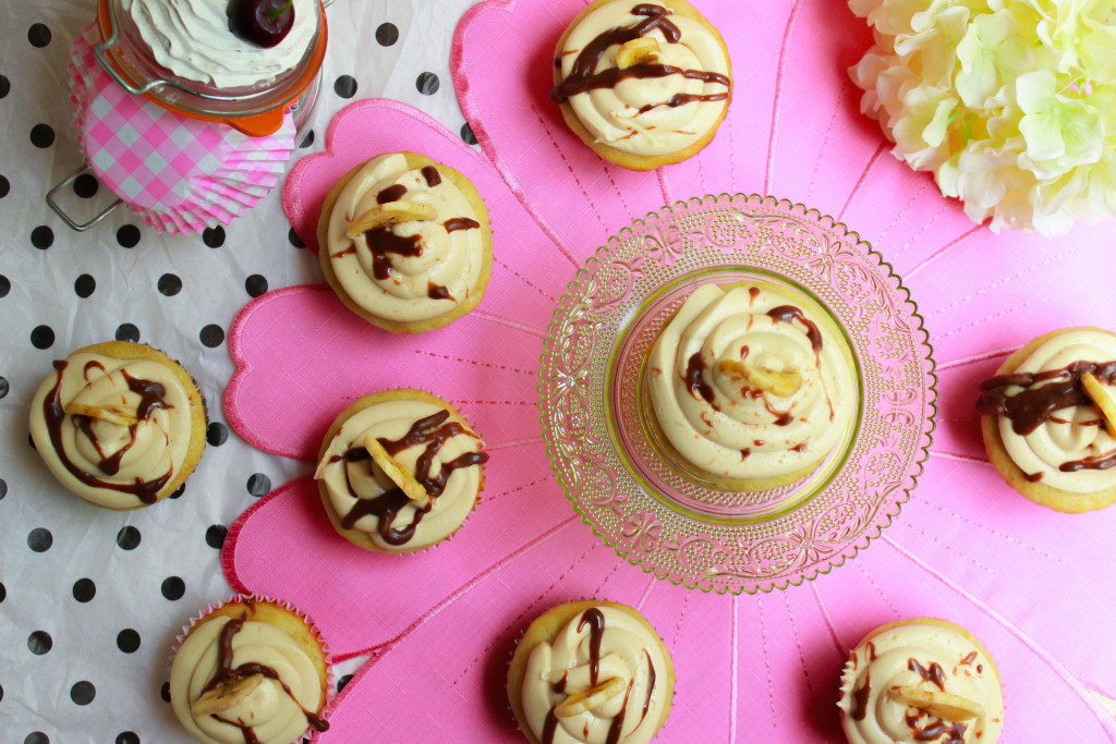 cupcakes, banana cupcake, banana cake, home made, food blogger, food styling, food photography