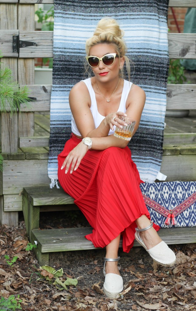 patio drinking, ikat, red maxi skirt, pleated maxi skirt, belted skirt, red lips