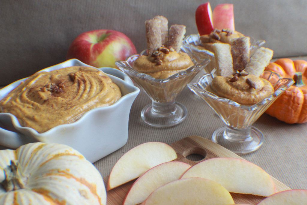 A yummy appetizer or dessert dip for the holiday season.