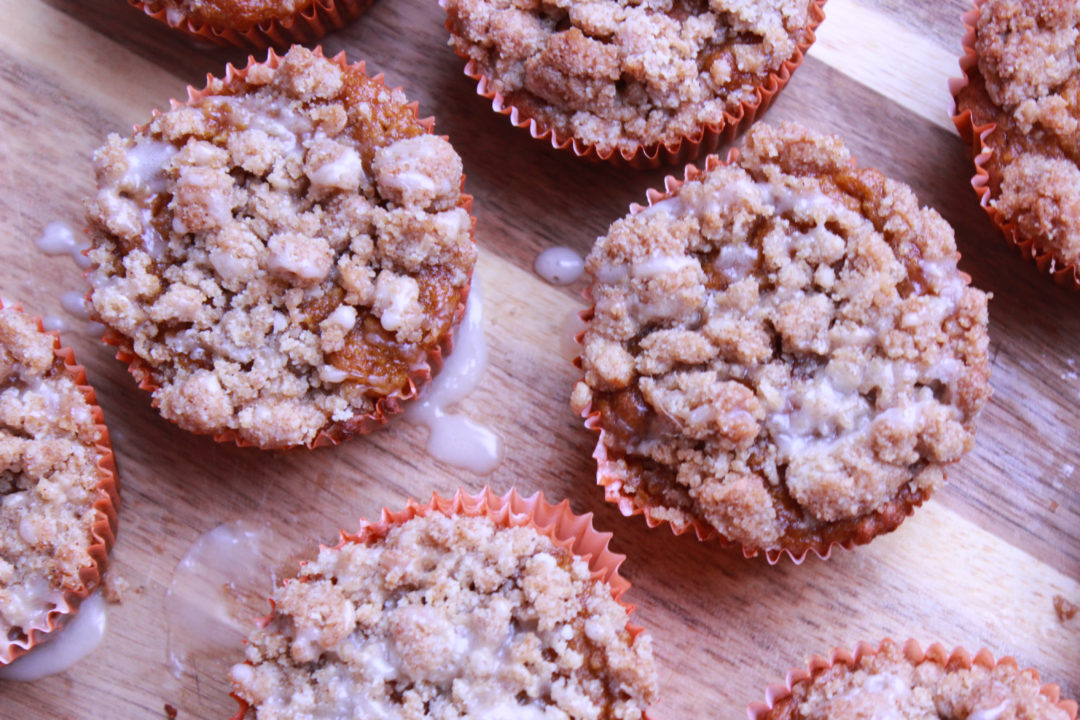 Gluten-Free Crumble Top Pumpkin Muffins