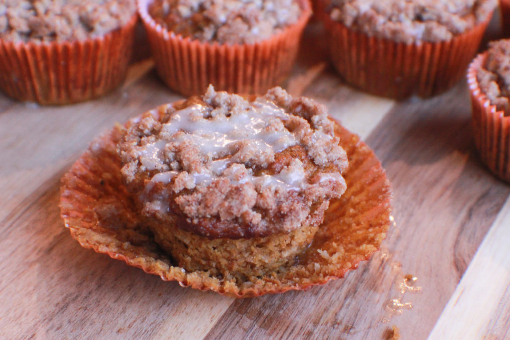 Gluten-Free crumble top pumpkin muffins 