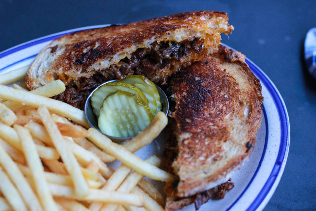Conner's Kitchen and Bar: Beef and cheddar